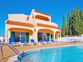 VILLA, WITH HEATABLE POOL